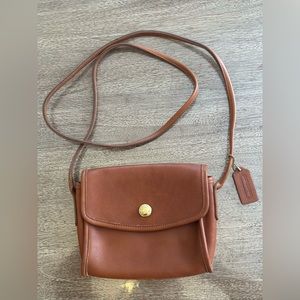 Rare vintage Coach Chrystie crossbody purse